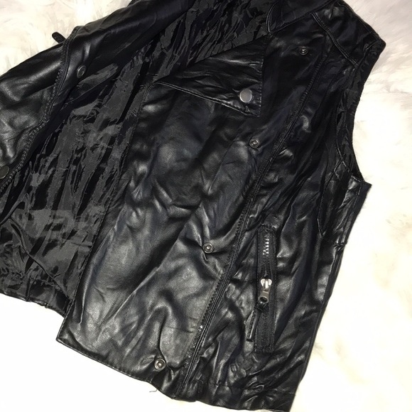 ⤵️Vintage Miley Cyrus size S - Picture 5 of 8